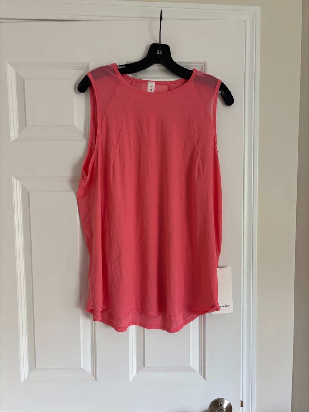lululemon athletica NWT Coral Pink Sleeveless Tank Top